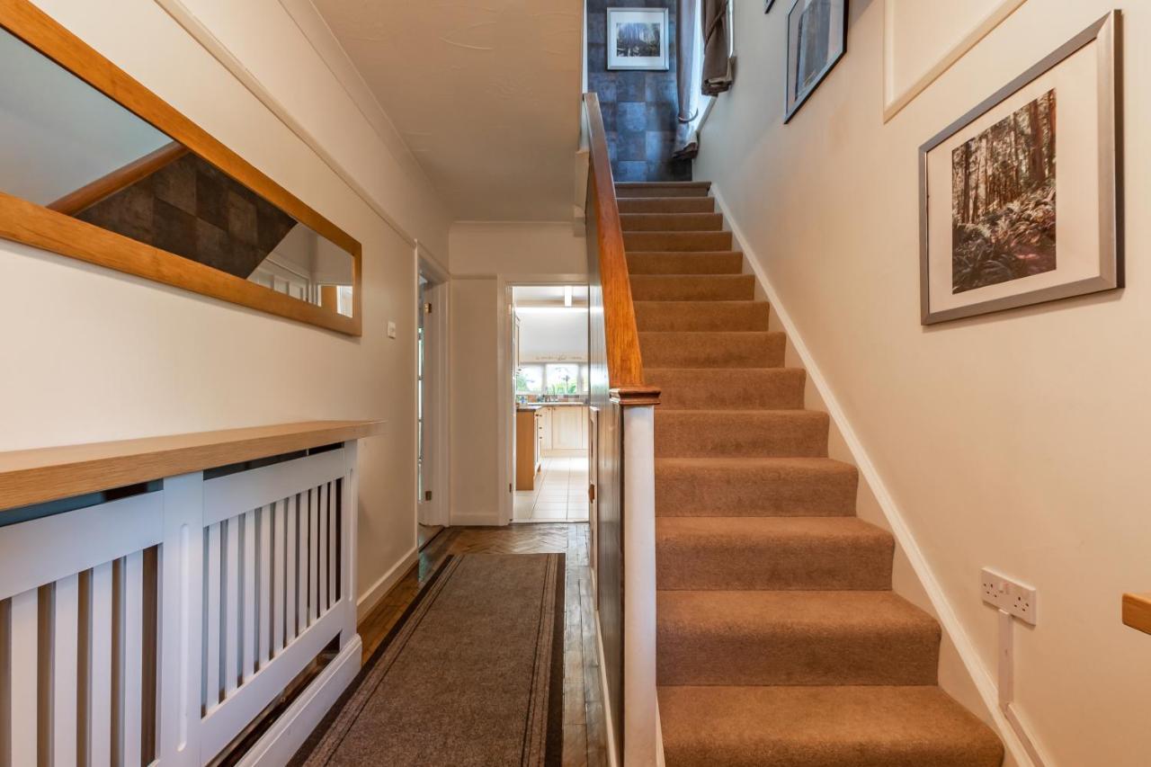 סאות'המפטון Cheerful 3-Bedroom Douglas House With Patio מראה חיצוני תמונה